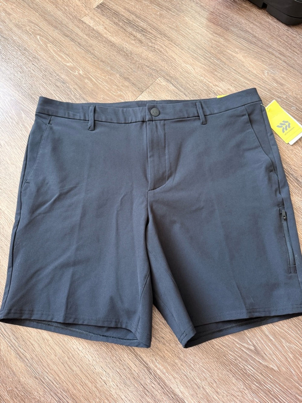 all in motion Black Men's Performance Stretch Shorts with Zippered Pocket